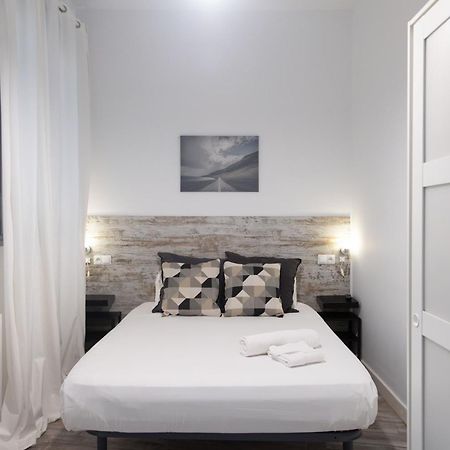 Barcelona - Eixample 1B Apartment Ngoại thất bức ảnh