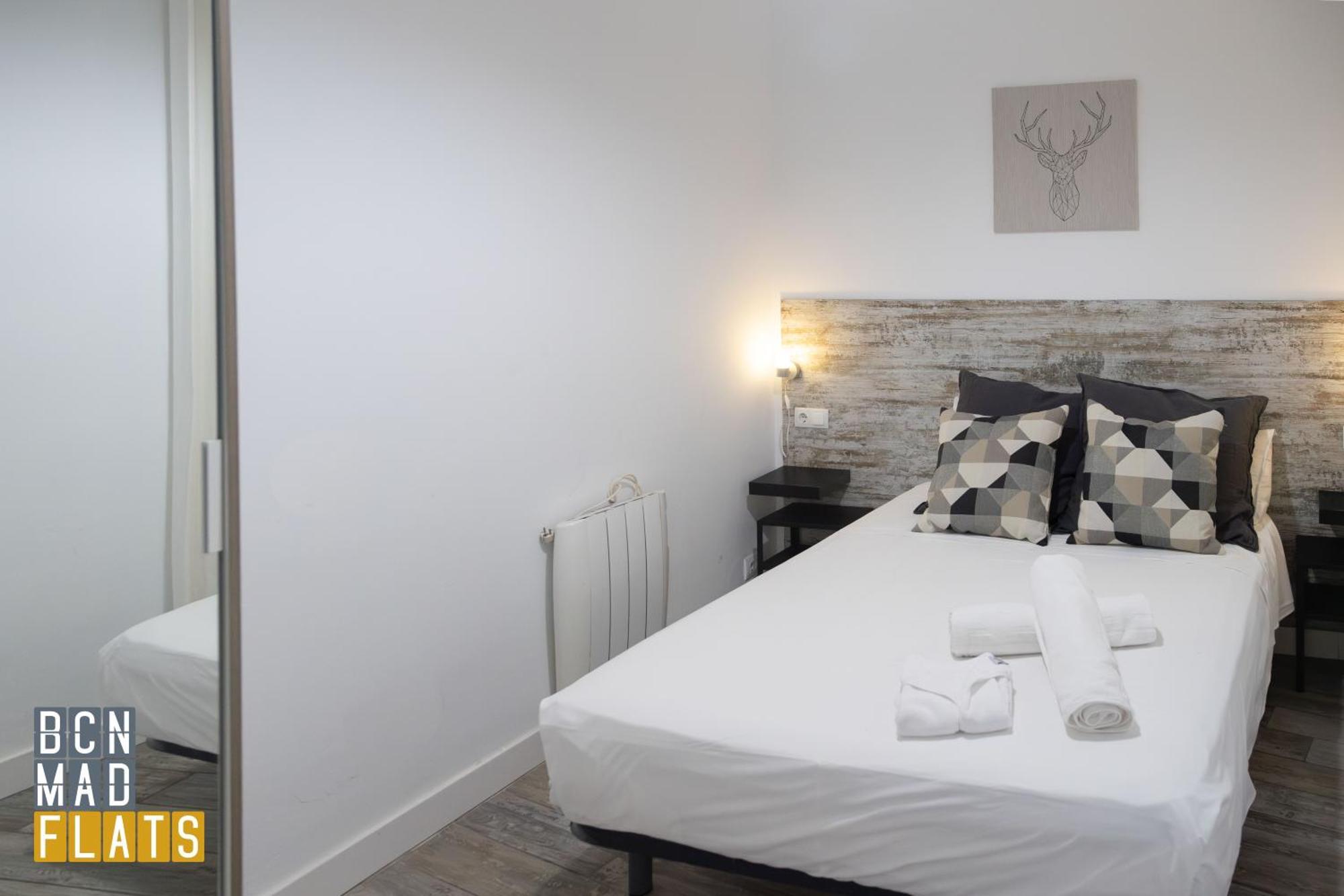 Barcelona - Eixample 1B Apartment Ngoại thất bức ảnh